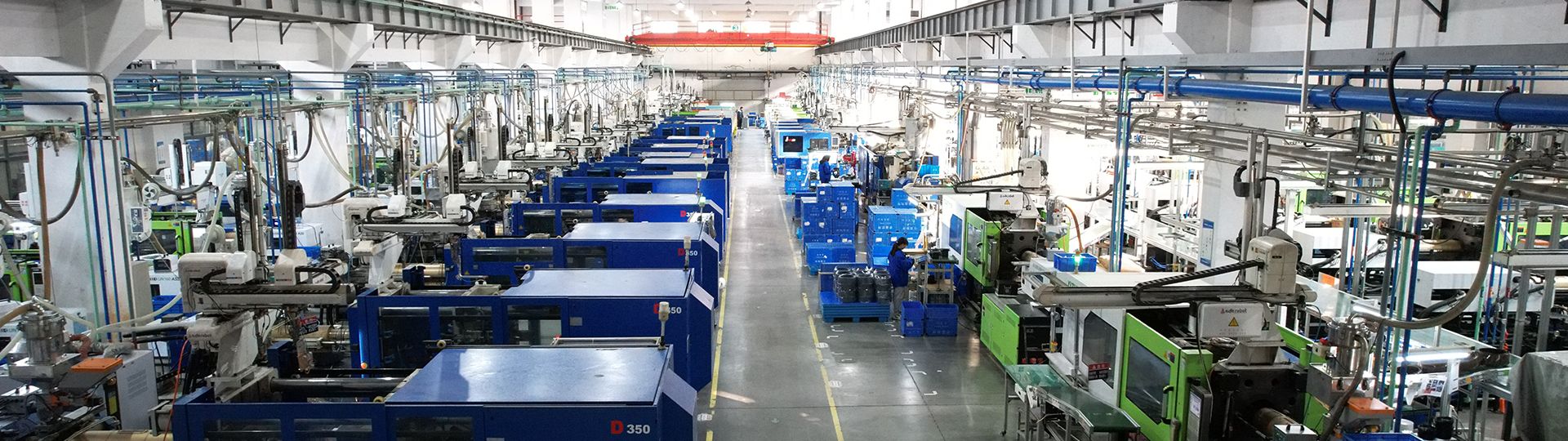 浙江拓福塑業(yè)--塑膠模具--注塑加工時(shí)常出現(xiàn)毛邊的原因主要有以下幾點(diǎn)